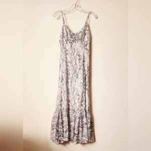 NWT. Hem & Thread, Elegant Snake Print Women's Summer Dress.